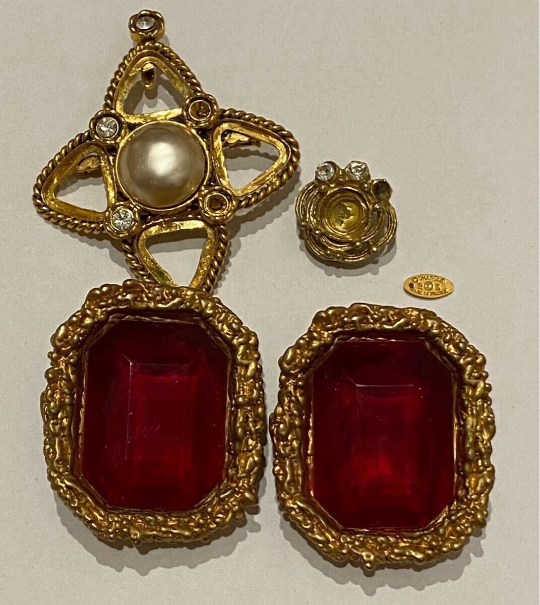 CHANEL】イヤリング アクセサリー ヴィンテージ ビンテージ CHANEL】イヤリング アクセサリー ヴィンテージ ビンテージ