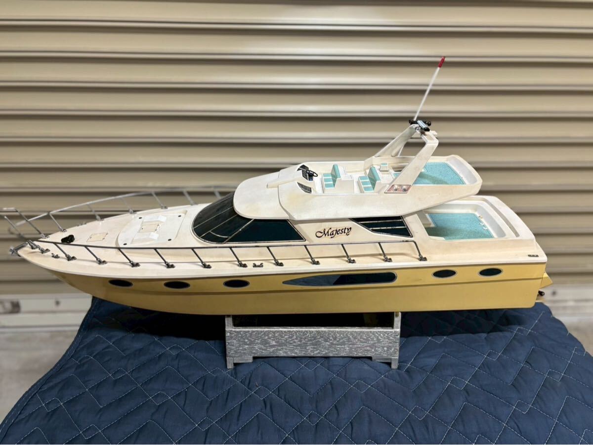 1円スタート / KYOSHO 京商 MAJESTY/マジェスティ ボート/船 RC 1円スタート / KYOSHO 京商 MAJESTY/マジェスティ ボート/船 RC