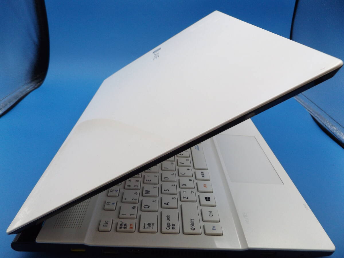 第7世代Core i3☆新品SSD512GB☆Win11 Ver.24H2☆NEC LaVie 第7世代Core i3☆新品SSD512GB☆Win11 Ver.24H2☆NEC LaVie