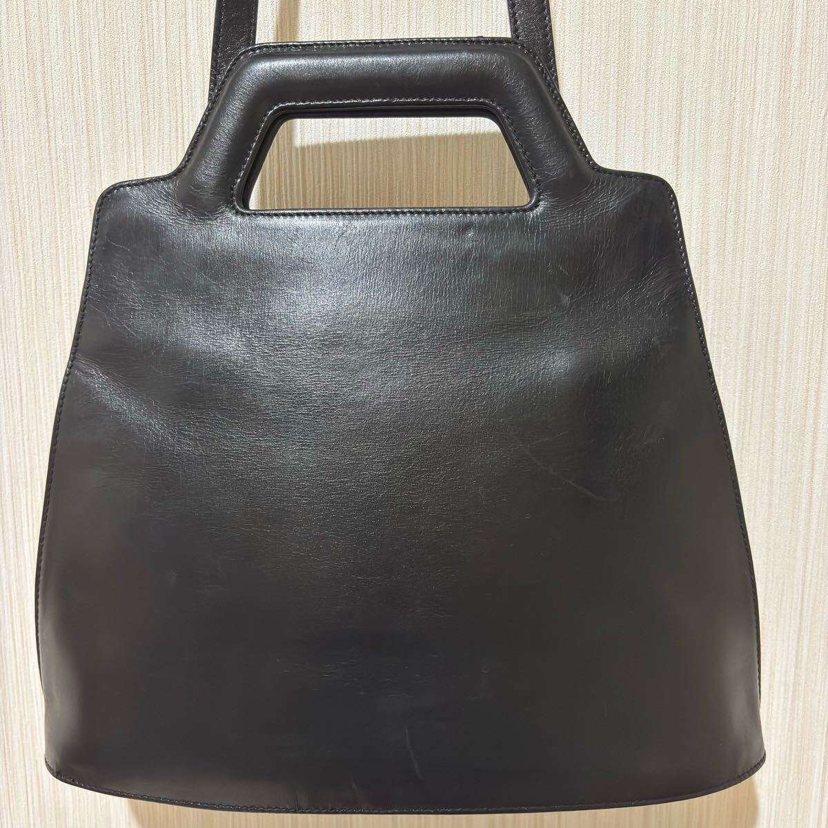 Ferragamo フェラガモ ガンチーニ 2way ハンドバッグ ショルダー Ferragamo フェラガモ ガンチーニ 2way ハンドバッグ ショルダー