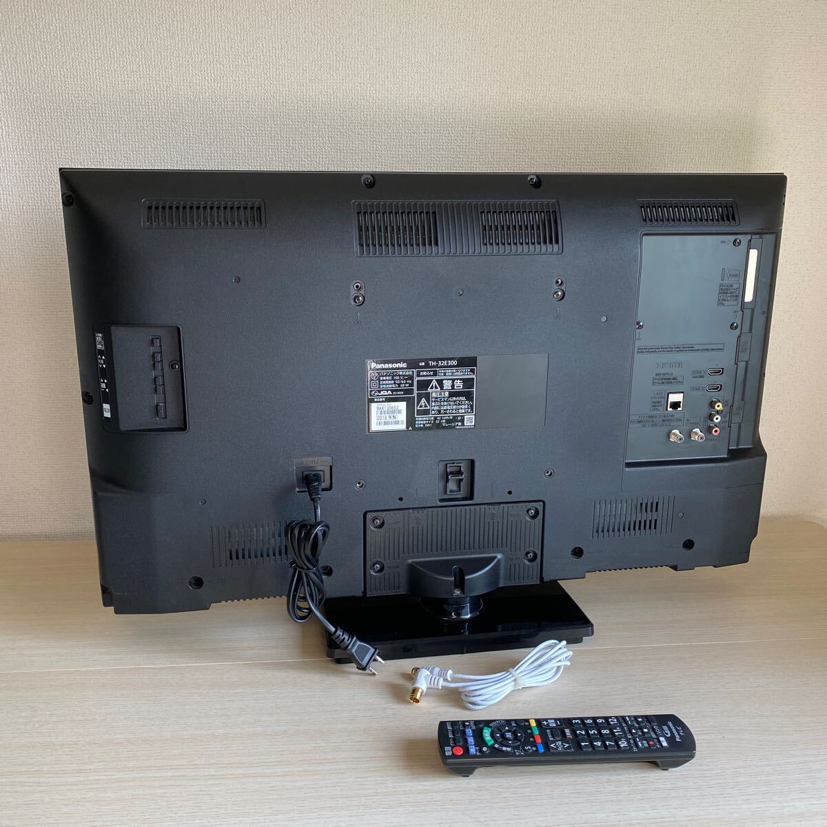 パナソニック 液晶テレビ 32V型 TH-32E300 リモコン B-CASカード パナソニック 液晶テレビ 32V型 TH-32E300 リモコン B-CASカード