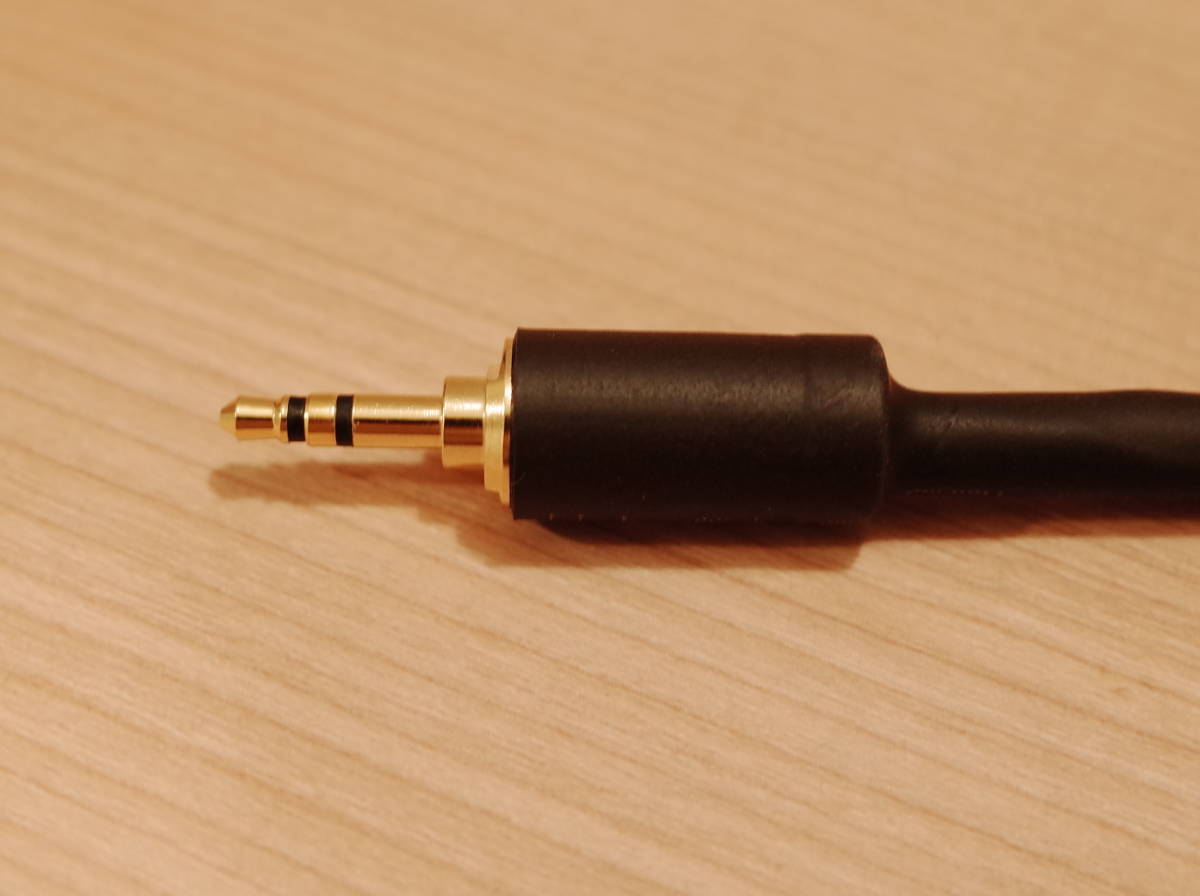 *.. электрический провод SOFTEC MIC CORD 0.75sq 70cm L type 3.5mm- распорка type 3.5mm стерео Mini штекер кабель NYS231BG-LL OYAIDE P-3.5GL *