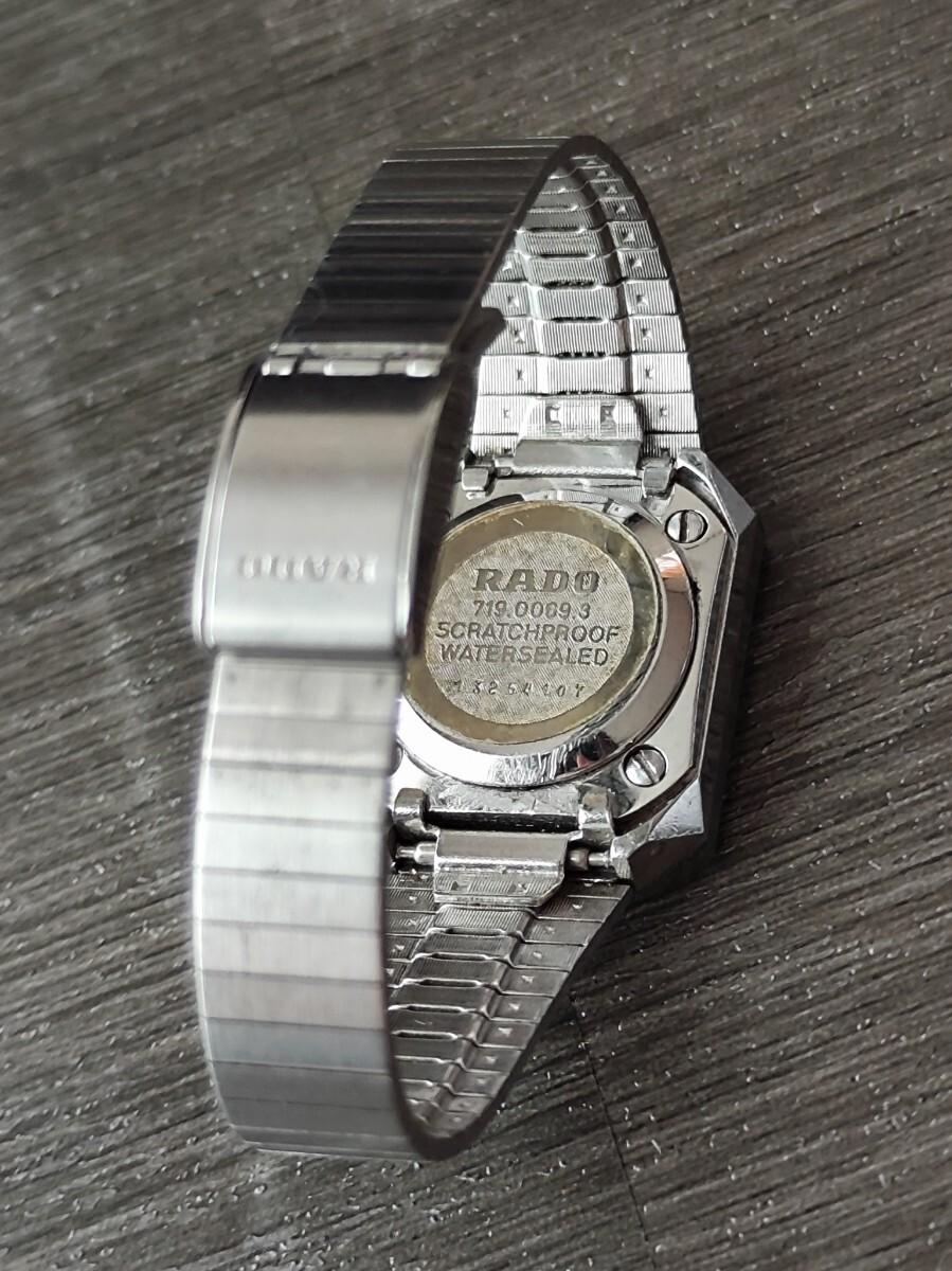稼働品 RADO DIASTAR レディース腕時計 黒色文字盤 三針デイト 稼働品 RADO DIASTAR レディース腕時計 黒色文字盤 三針デイト