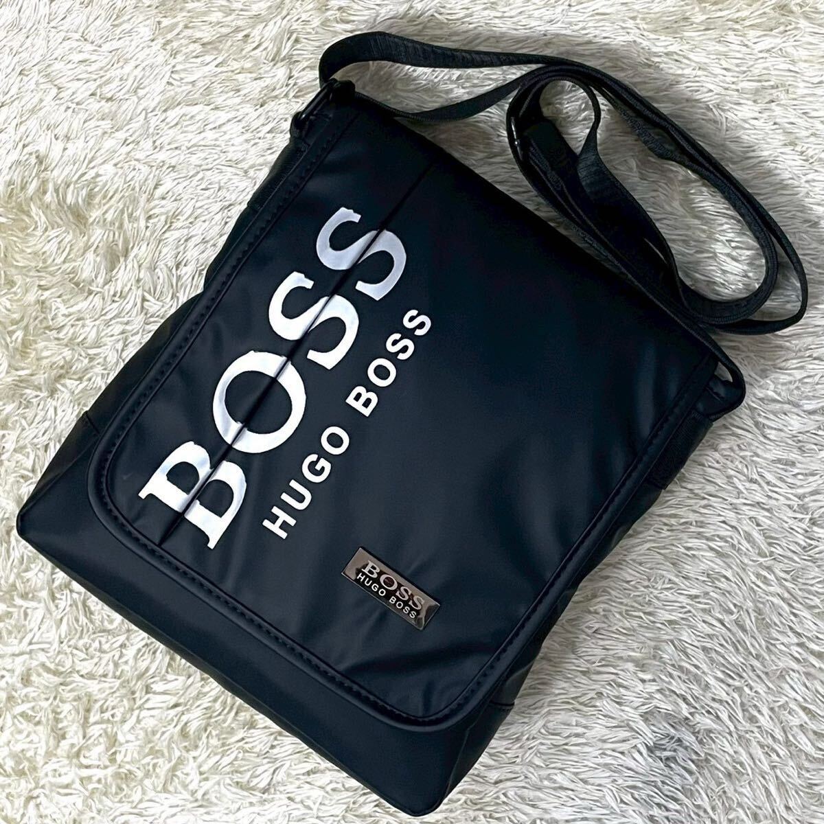 1円? 極美品 HUGO BOSS ヒューゴボス ボディバッグ ショルダーバッグ レザー ブラック 黒 メンズ デカロゴ サコッシュ メッセンジャー