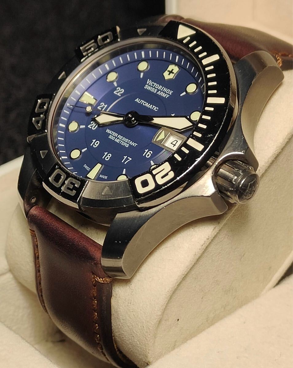 送料込み VICTORINOX ビクトリノックス Dive Master 500 送料込み VICTORINOX ビクトリノックス Dive Master 500