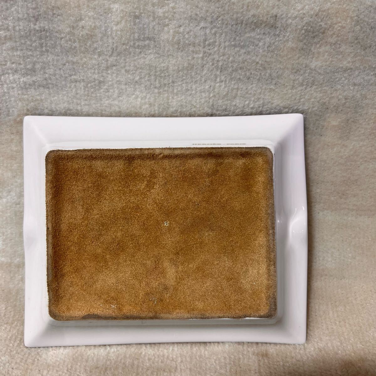 C2220 HERMES エルメス アッシュトレイ 灰皿 陶器 ホース 馬 C2220 HERMES エルメス アッシュトレイ 灰皿 陶器 ホース 馬
