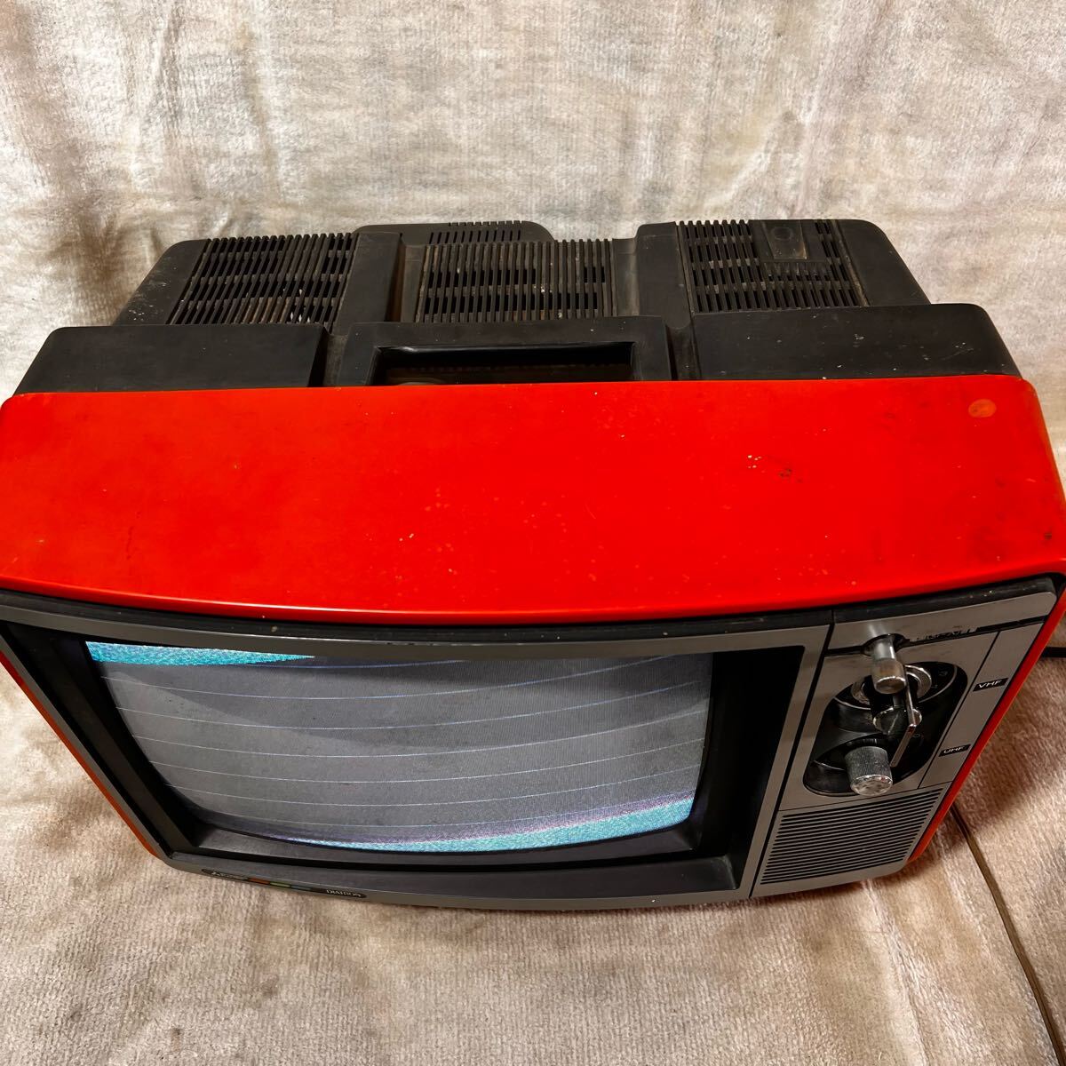 C2270 昭和レトロ MITSUBISHI 三菱 カラーTV ブラウン管テレビ C2270 昭和レトロ MITSUBISHI 三菱 カラーTV ブラウン管テレビ