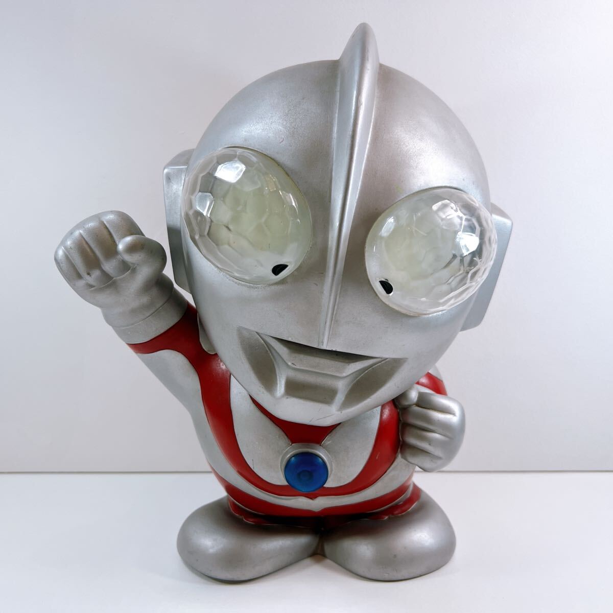 317【中古】RUNA ラナ 円谷プロ ウルトラマン 貯金箱 ビッグ 317【中古】RUNA ラナ 円谷プロ ウルトラマン 貯金箱 ビッグ