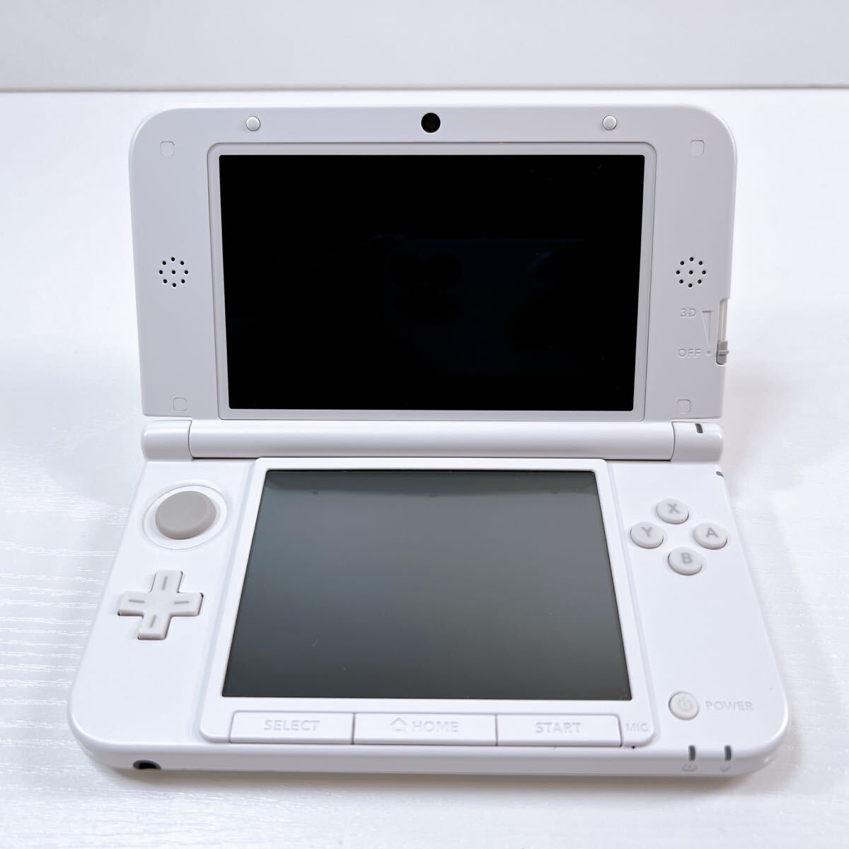 392【中古】Nintendo 3DS LL 本体 SPR-001 ホワイト 392【中古】Nintendo 3DS LL 本体 SPR-001 ホワイト