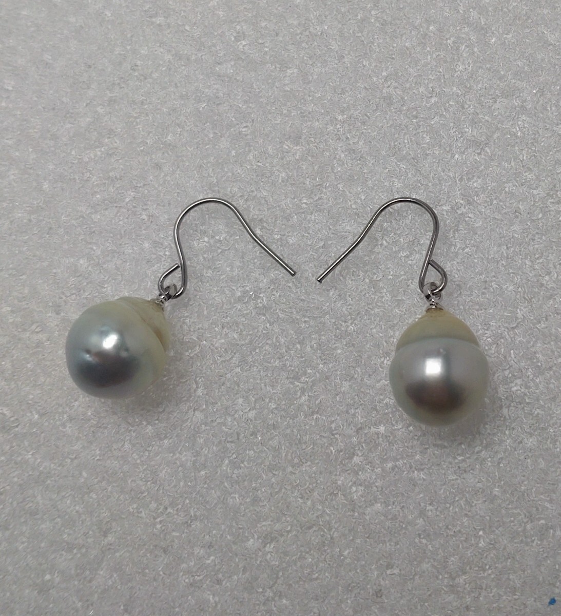 ∮真珠専門館∮ 白蝶真珠 フックピアス 10mmUP 純チタン ぶら下がり 大特価 (税込み)_画像3