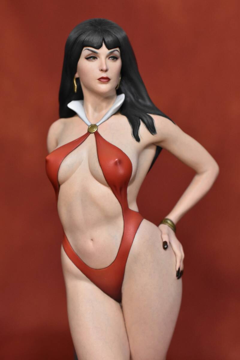 ヴァンピレラ モンスターズディレクト製 1/6 海外ガレージキット ヴァンピレラ モンスターズディレクト製 1/6 海外ガレージキット