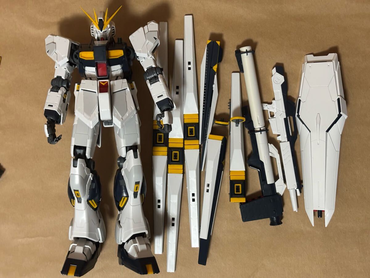 完成品 MG ver.kaガンプラ 4点セット Hiνガンダム νガンダム 完成品 MG ver.kaガンプラ 4点セット Hiνガンダム νガンダム