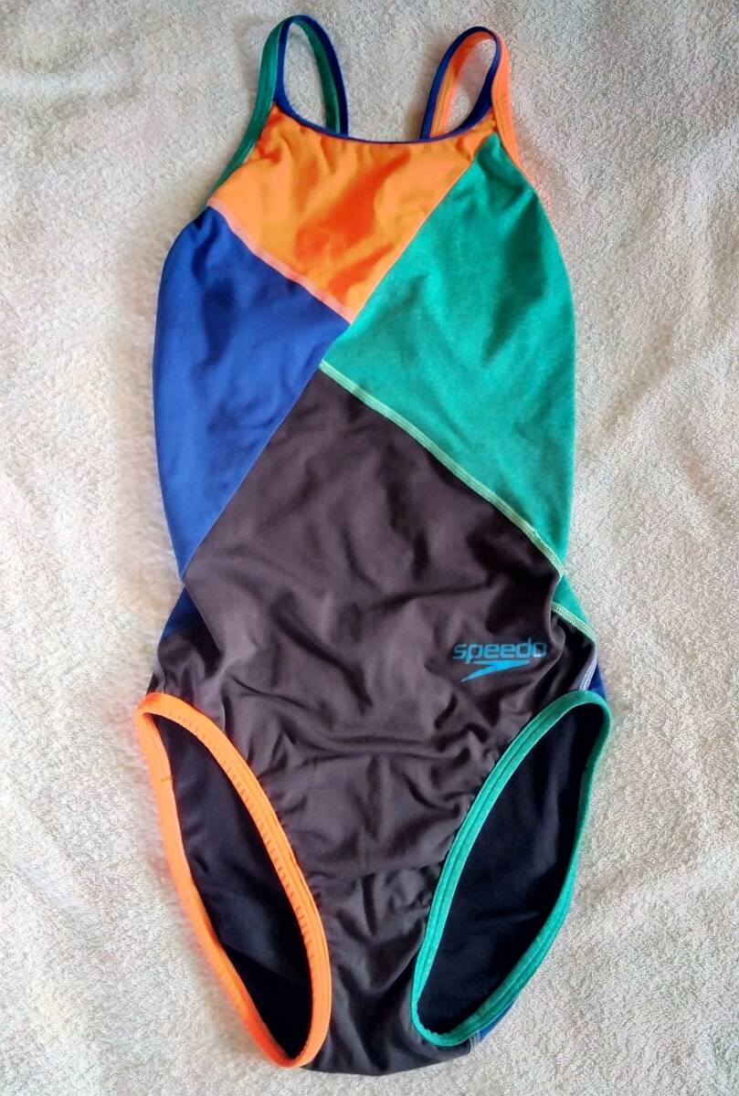 Speedo（スピード） 黒＆オレンジ＆青＆緑 競泳水着 SSサイズ（S