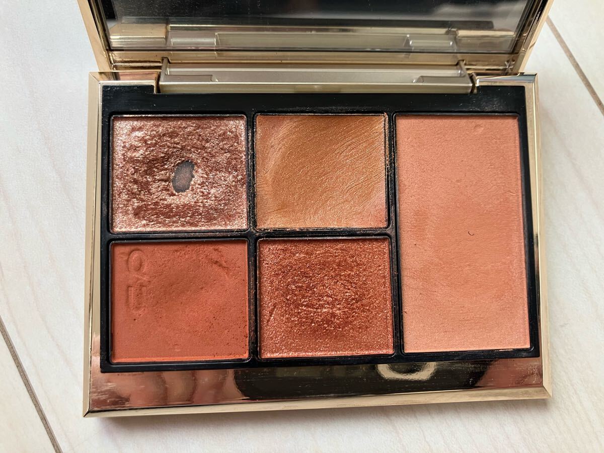 SUQQU スック 20th アニバーサリー アイ ＆ ブラッシュ コンパクト 101 橙光重 TOUKOUGASANE アイシャドウ チーク 限定