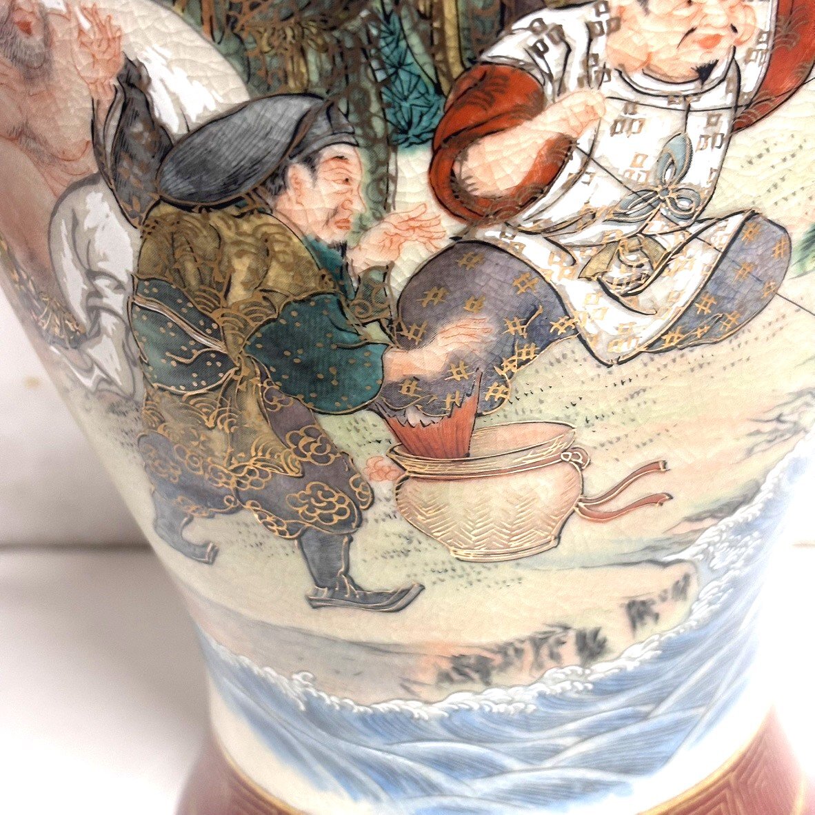 41】【併売品・店頭引取可能】九谷焼 九谷陶勝 金彩色絵 七福神 41】【併売品・店頭引取可能】九谷焼 九谷陶勝 金彩色絵 七福神