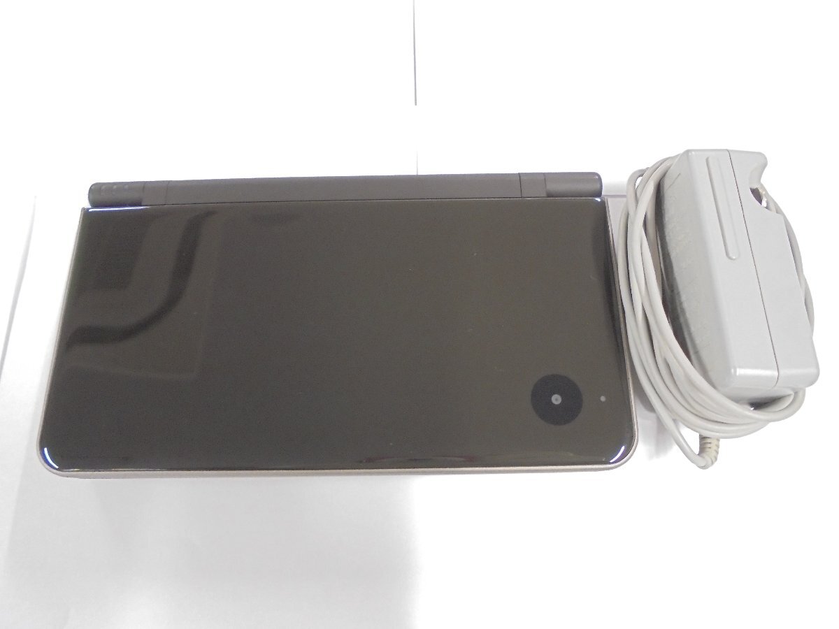 80】1円～Nintendo 任天堂 ニンテンドーDSi LL 本体のみ ダーク