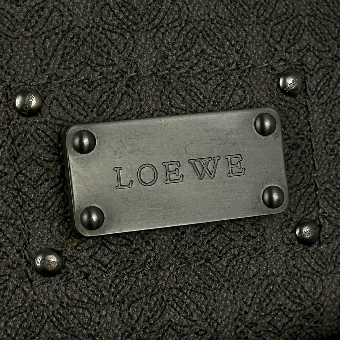 美品 LOEWE ロエベ ショルダーバッグ リピートアナグラム 斜め 美品 LOEWE ロエベ ショルダーバッグ リピートアナグラム 斜め