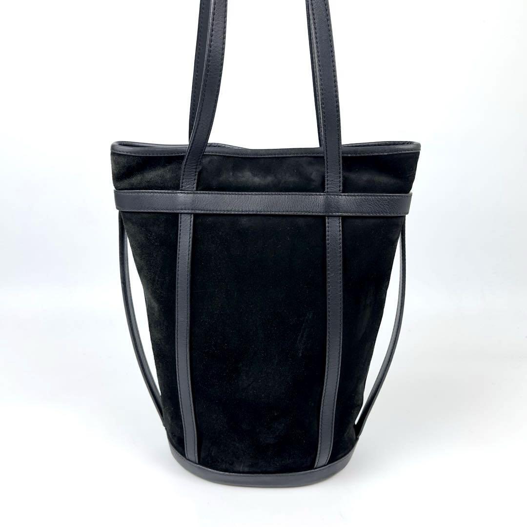 美品 LOEWE ロエベ ワンショルダー 肩掛け アナグラム ロゴ型 美品 LOEWE ロエベ ワンショルダー 肩掛け アナグラム ロゴ型