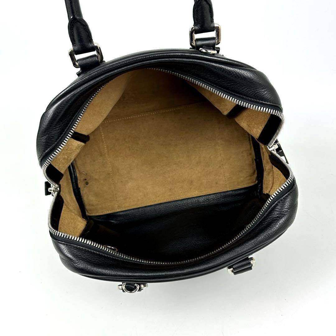 美品 LOEWE ロエベ ハンドバッグ アマソナ75 アナグラム 美品 LOEWE ロエベ ハンドバッグ アマソナ75 アナグラム