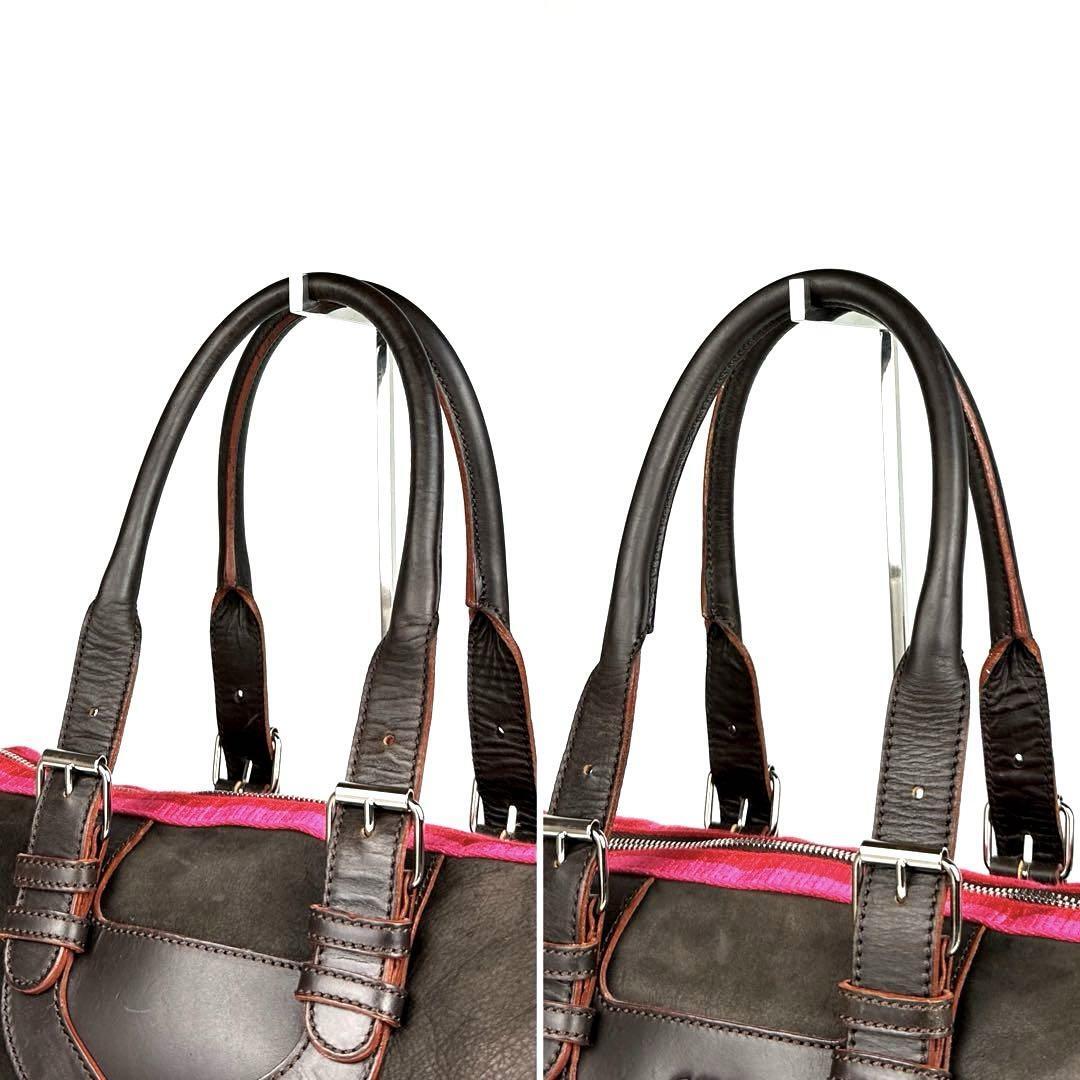 美品 LOEWE ロエベ ハンドバッグ アナグラム ロゴ型押し ミニ 美品 LOEWE ロエベ ハンドバッグ アナグラム ロゴ型押し ミニ