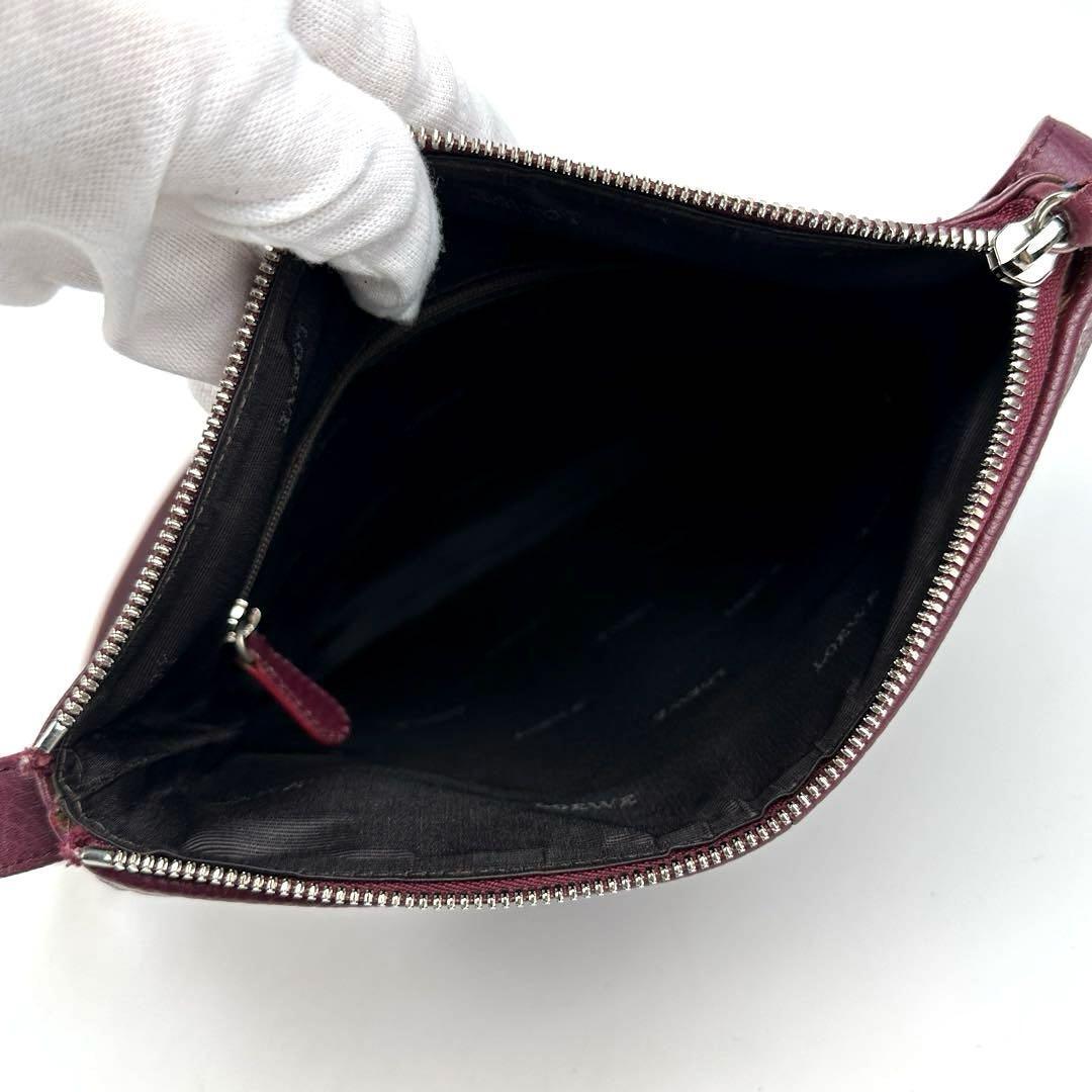 美品 LOEWE ロエベ ショルダーバッグ センダ ロゴ型押し ベルト 美品 LOEWE ロエベ ショルダーバッグ センダ ロゴ型押し ベルト
