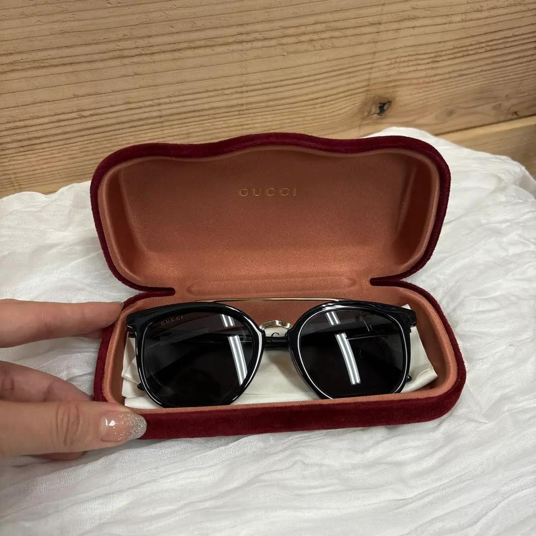 GUCCI グッチ サングラス キャットアイ ブラック UL704A99CT GUCCI グッチ サングラス キャットアイ ブラック UL704A99CT