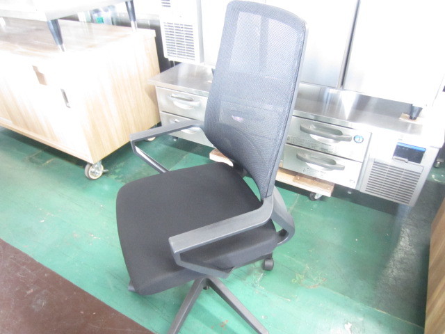 OA?事務(wù)チェア/回転イス/WAチェア/YWA-BL-BLGR/ハイバック/肘付/イトーキ/中古即決品★　商品番號231104-H1A