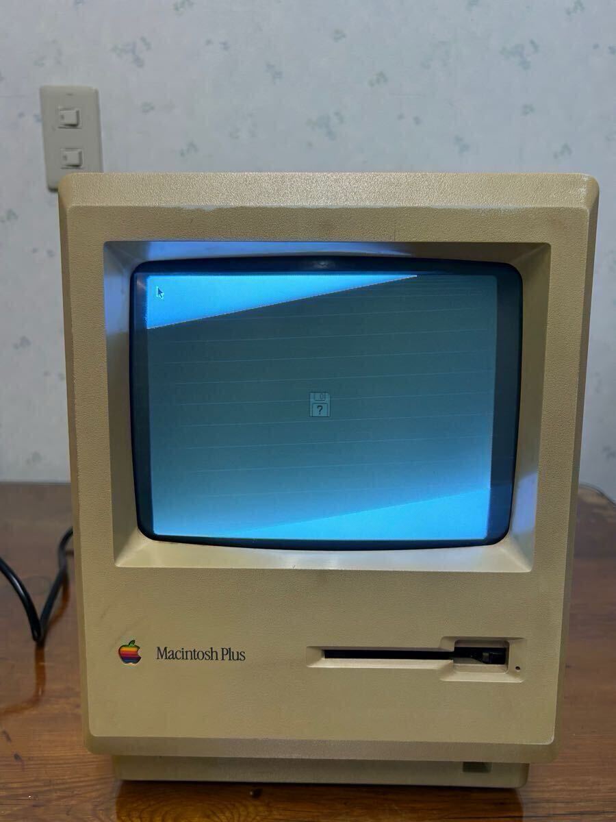 11F042201 Apple Computer Macintosh Plus 1Mb アップル 11F042201 Apple Computer Macintosh Plus 1Mb アップル