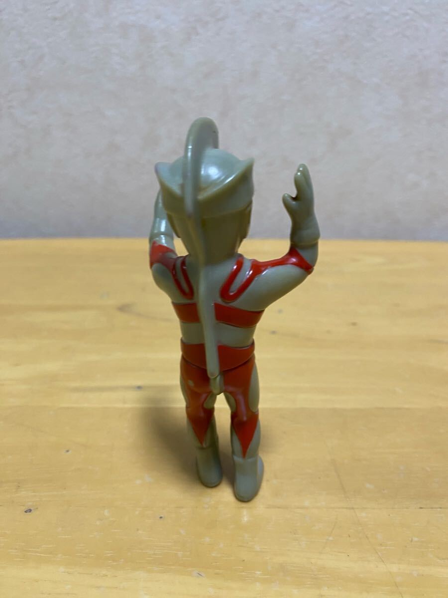 送料無料】当時物 ウルトラマンエース ソフビ ブルマァク 円谷 送料無料】当時物 ウルトラマンエース ソフビ ブルマァク 円谷
