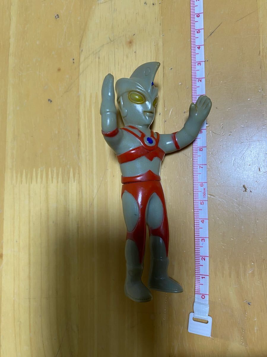 送料無料】当時物 ウルトラマンエース ソフビ ブルマァク 円谷 送料無料】当時物 ウルトラマンエース ソフビ ブルマァク 円谷