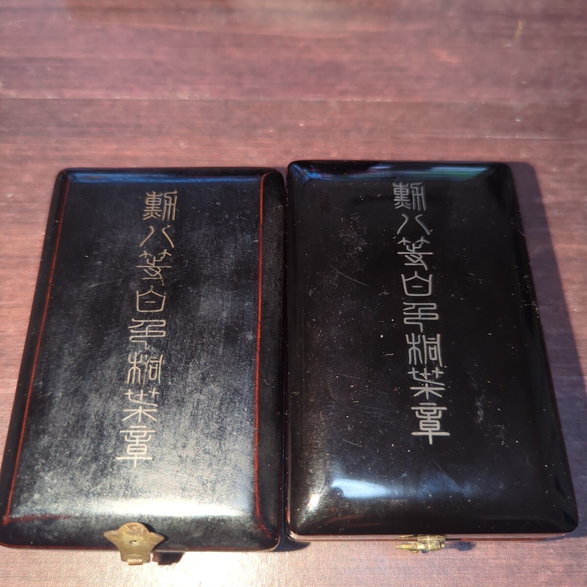 勲章 勲八等白色桐葉章 旧日本軍 徽章 当時物 レトロ 記章 銀製 勲章 勲八等白色桐葉章 旧日本軍 徽章 当時物 レトロ 記章 銀製