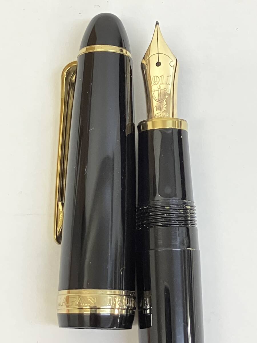 岡704-332 セーラー 万年筆 ペン先 14K 1911 SAILOR ブラック 岡704-332 セーラー 万年筆 ペン先 14K 1911 SAILOR ブラック