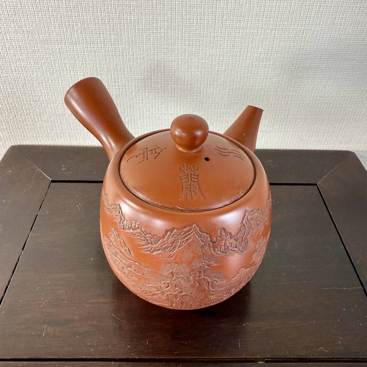 真作 常滑焼 名工 吉川雪堂 造 壺堂刀 横手急須 / 煎茶道具 唐物 真作 常滑焼 名工 吉川雪堂 造 壺堂刀 横手急須 / 煎茶道具 唐物