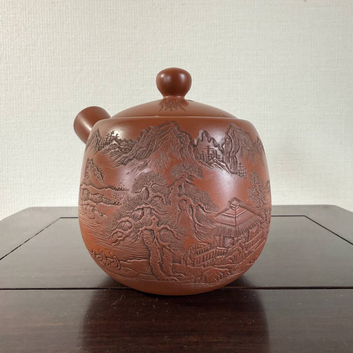 真作 常滑焼 名工 吉川雪堂 造 壺堂刀 横手急須 / 煎茶道具 唐物 真作 常滑焼 名工 吉川雪堂 造 壺堂刀 横手急須 / 煎茶道具 唐物