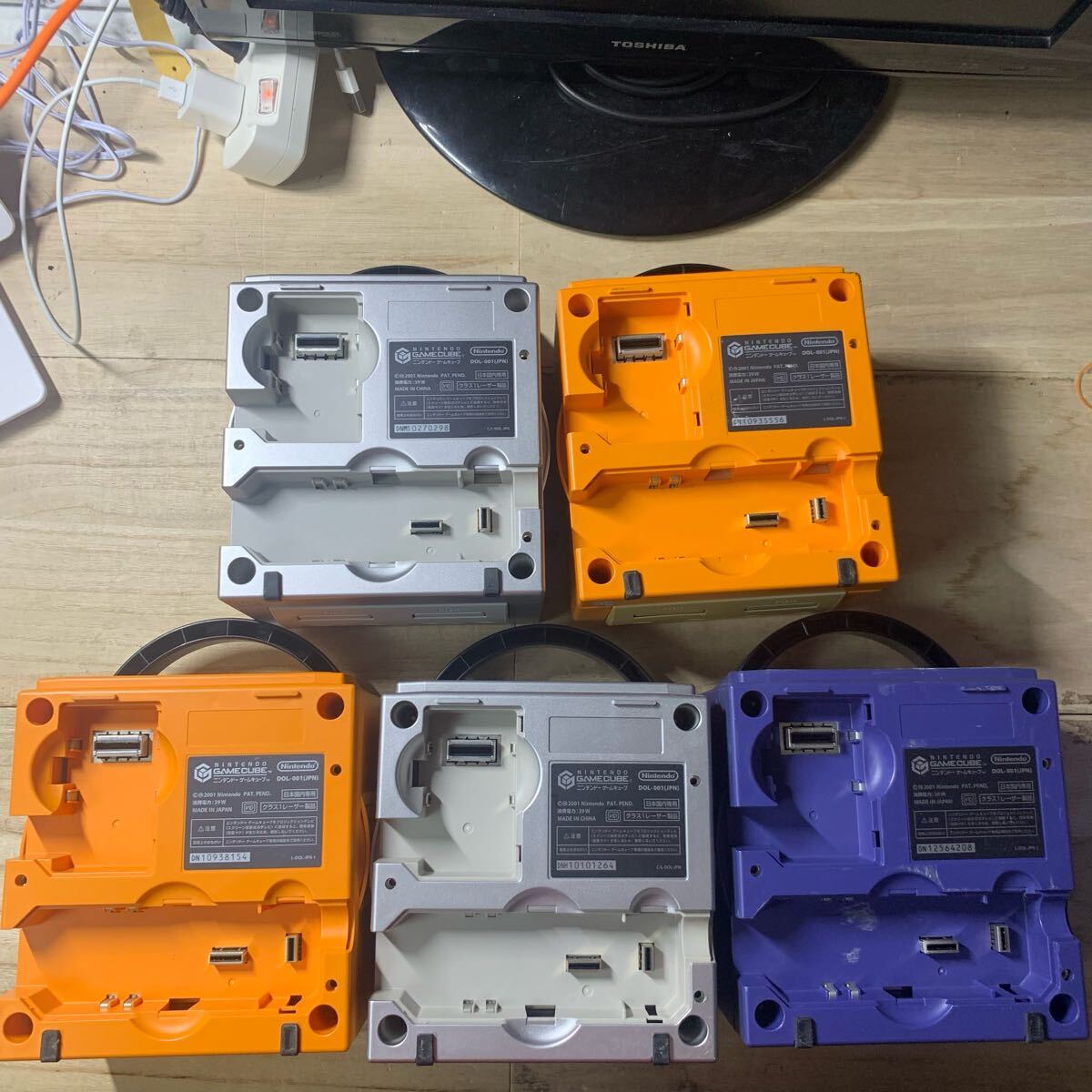 Nintendo GAMECUBE ゲームキューブ 任天堂 ニンテンドー GC DOL Nintendo GAMECUBE ゲームキューブ 任天堂 ニンテンドー GC DOL