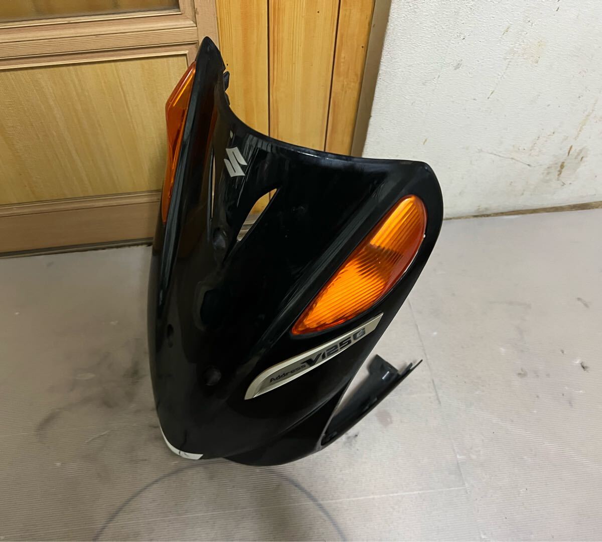 アドレスv125g 純正フロントカウル【新品】