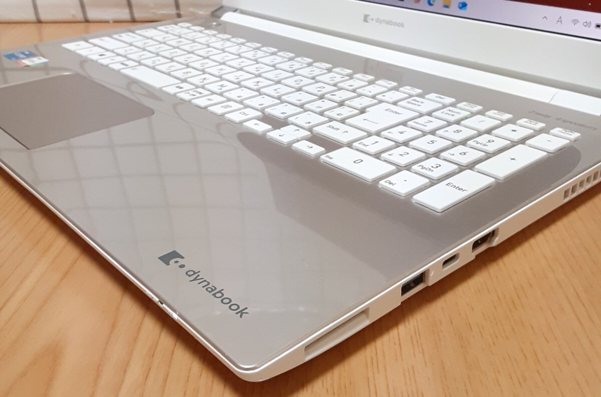 M.2(NVMe)SSD1TB+HDD1TB 第11世代/i5-1135G7 15.6型FHD M.2(NVMe)SSD1TB+HDD1TB 第11世代/i5-1135G7 15.6型FHD