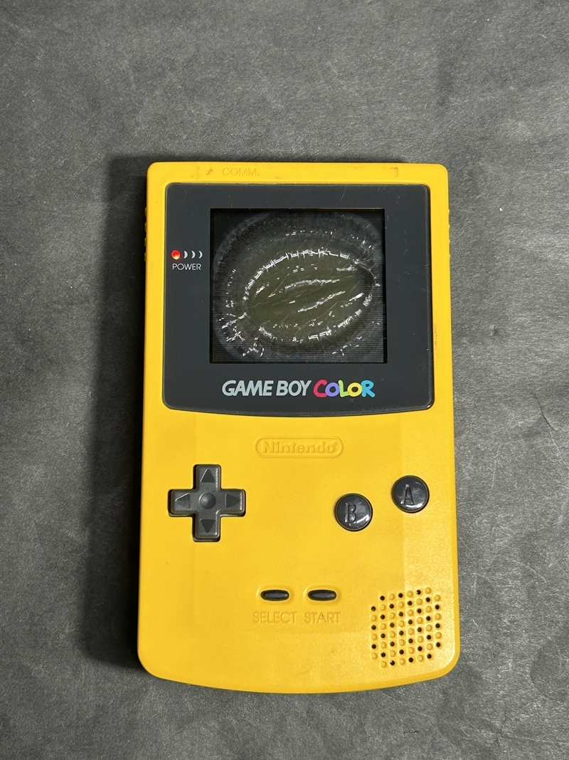 ○ コレクター必見 ゲームボーイカラー 本体 イエロー 黄色
