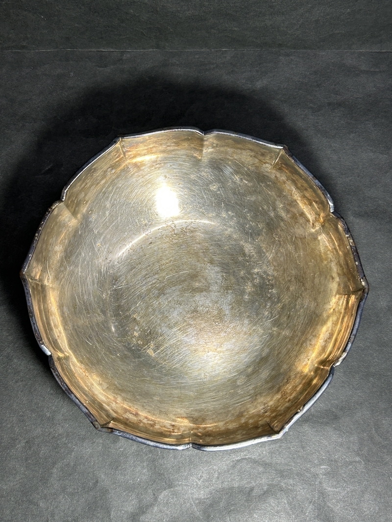○ 蔵出 銘入 黄銅水仙 菓子鉢 鉢 菓子器 金属工芸 銅製 工芸品 ○ 蔵出 銘入 黄銅水仙 菓子鉢 鉢 菓子器 金属工芸 銅製 工芸品