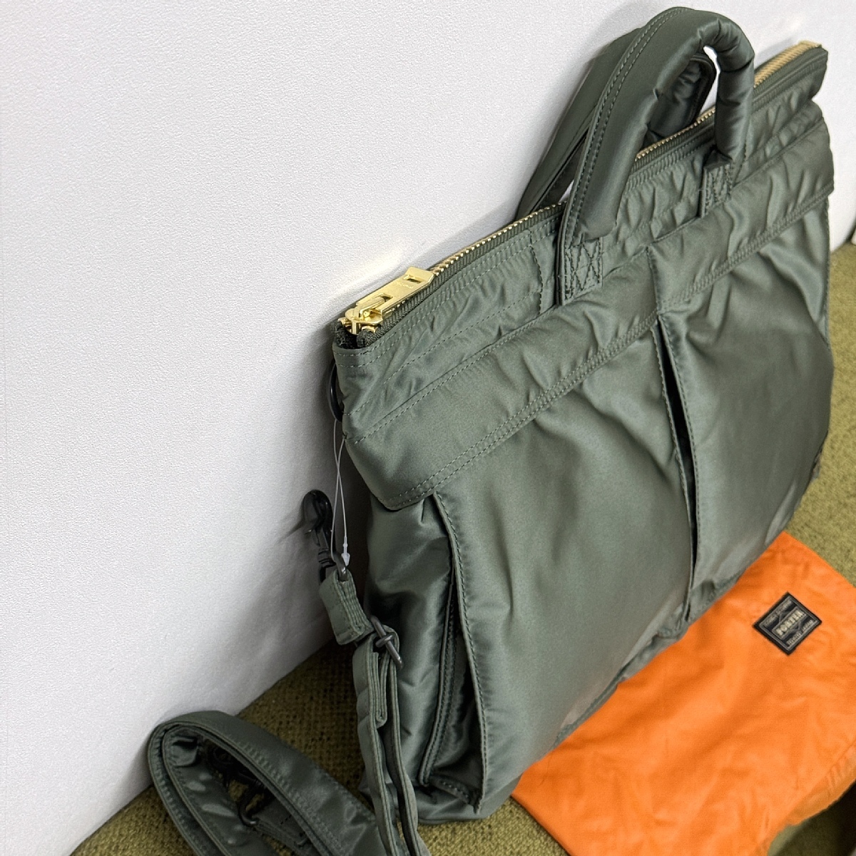 □未使用□ポーター タンカー(現行) ショートヘルメットバッグ □未使用□ポーター タンカー(現行) ショートヘルメットバッグ