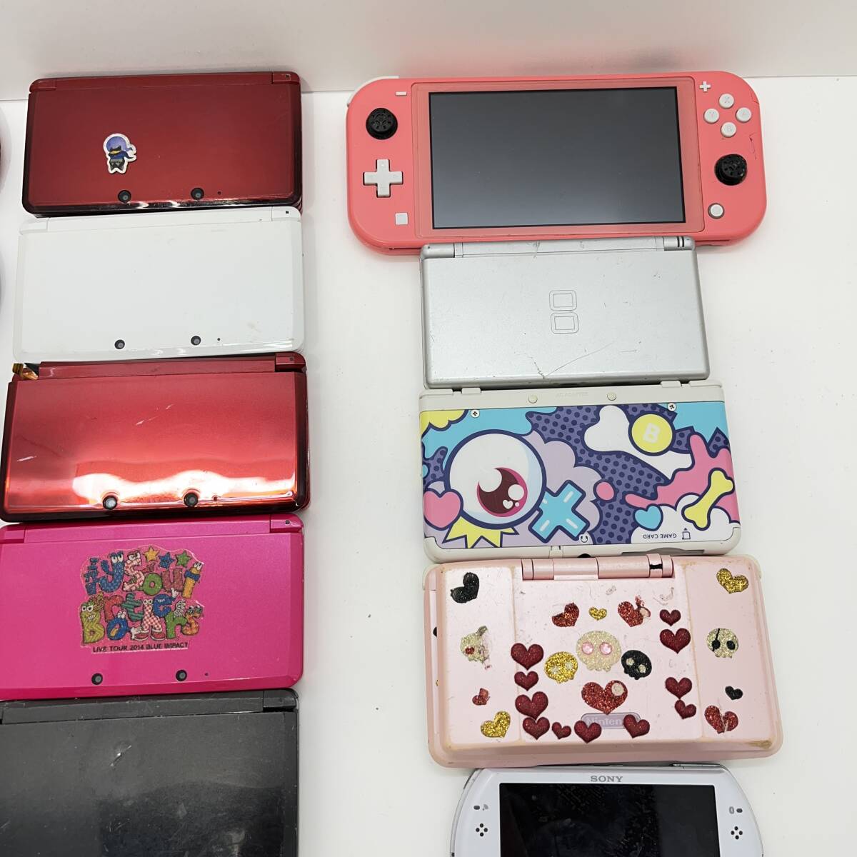 06w9785 ☆1円~ 【ジャンク品】携帯ゲーム機 PSP DS まとめ 06w9785 ☆1円~ 【ジャンク品】携帯ゲーム機 PSP DS まとめ