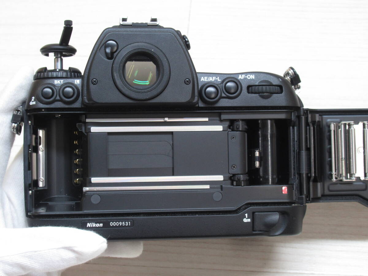 38/C020☆撮影〇☆ニコン フィルム一眼レフカメラ F6 + AF-S VR 38/C020☆撮影〇☆ニコン フィルム一眼レフカメラ F6 + AF-S VR