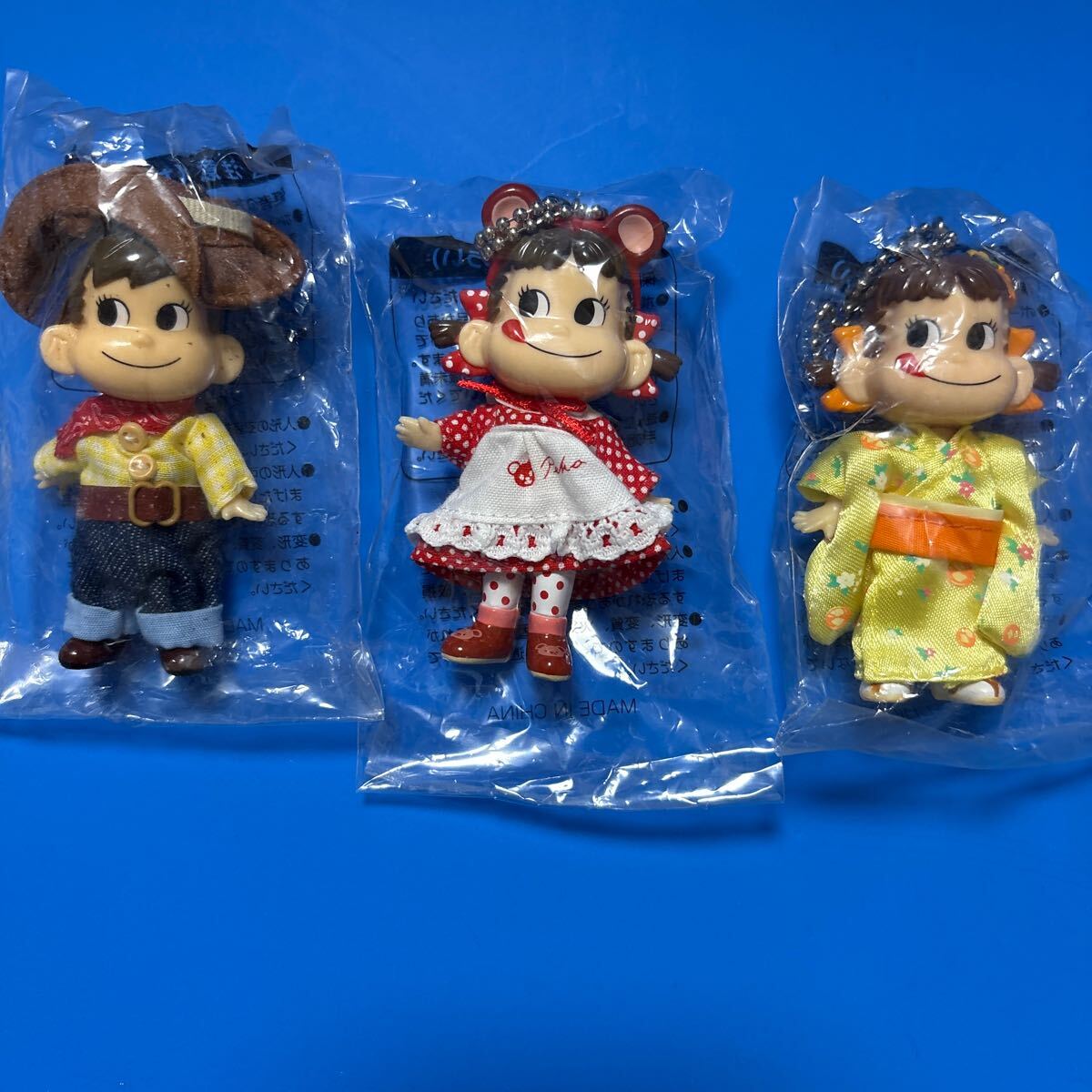 未使用品】 不二家 ペコちゃん キーホルダー フィギュア ポコ 未使用品】 不二家 ペコちゃん キーホルダー フィギュア ポコ