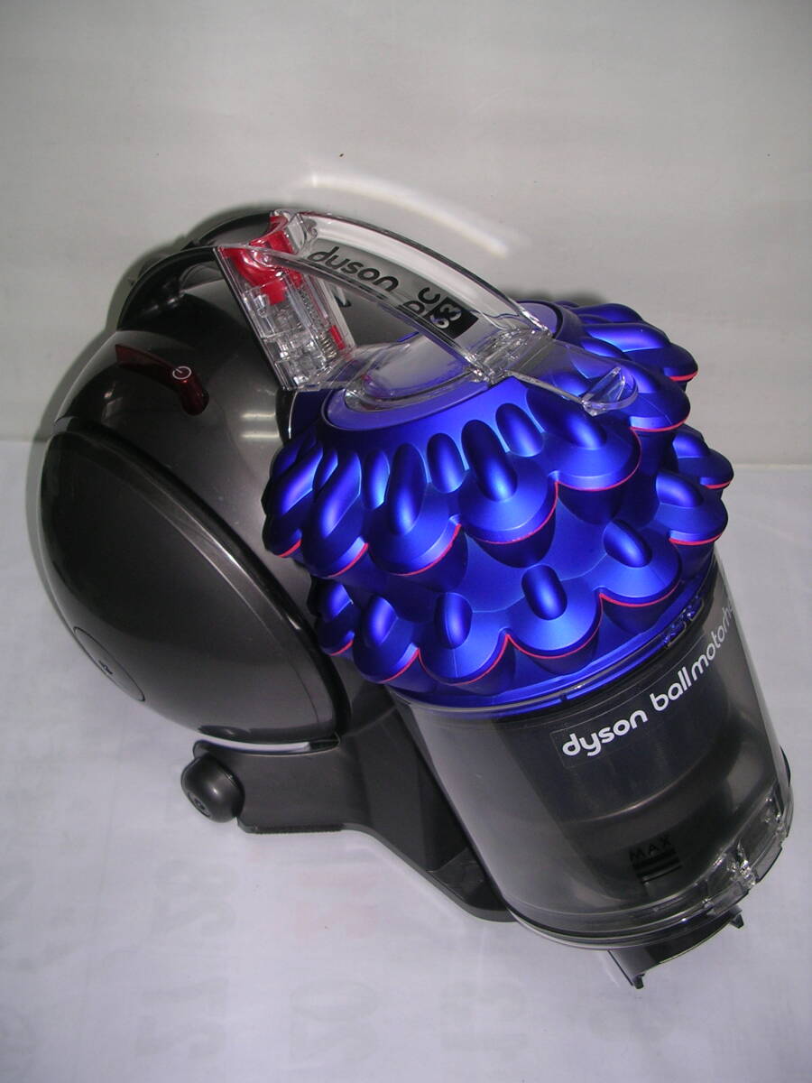 ◎◎サイクロンクリーナー【dyson ダイソン 掃除機 DC63 】最良 ◎◎サイクロンクリーナー【dyson ダイソン 掃除機 DC63 】最良