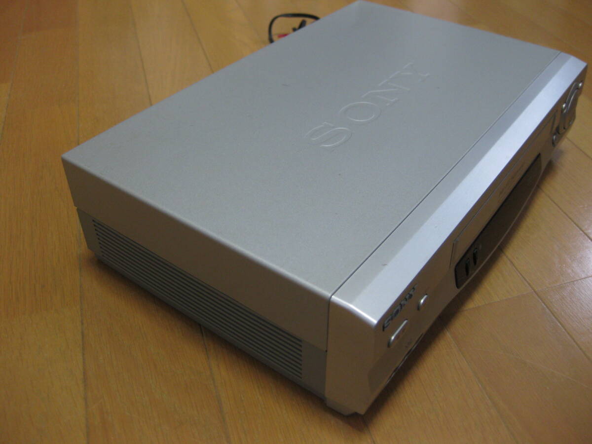 SONY VHSビデオデッキ SLV-NX1 中古完動品 リモコン付き (VHS SONY VHSビデオデッキ SLV-NX1 中古完動品 リモコン付き (VHS