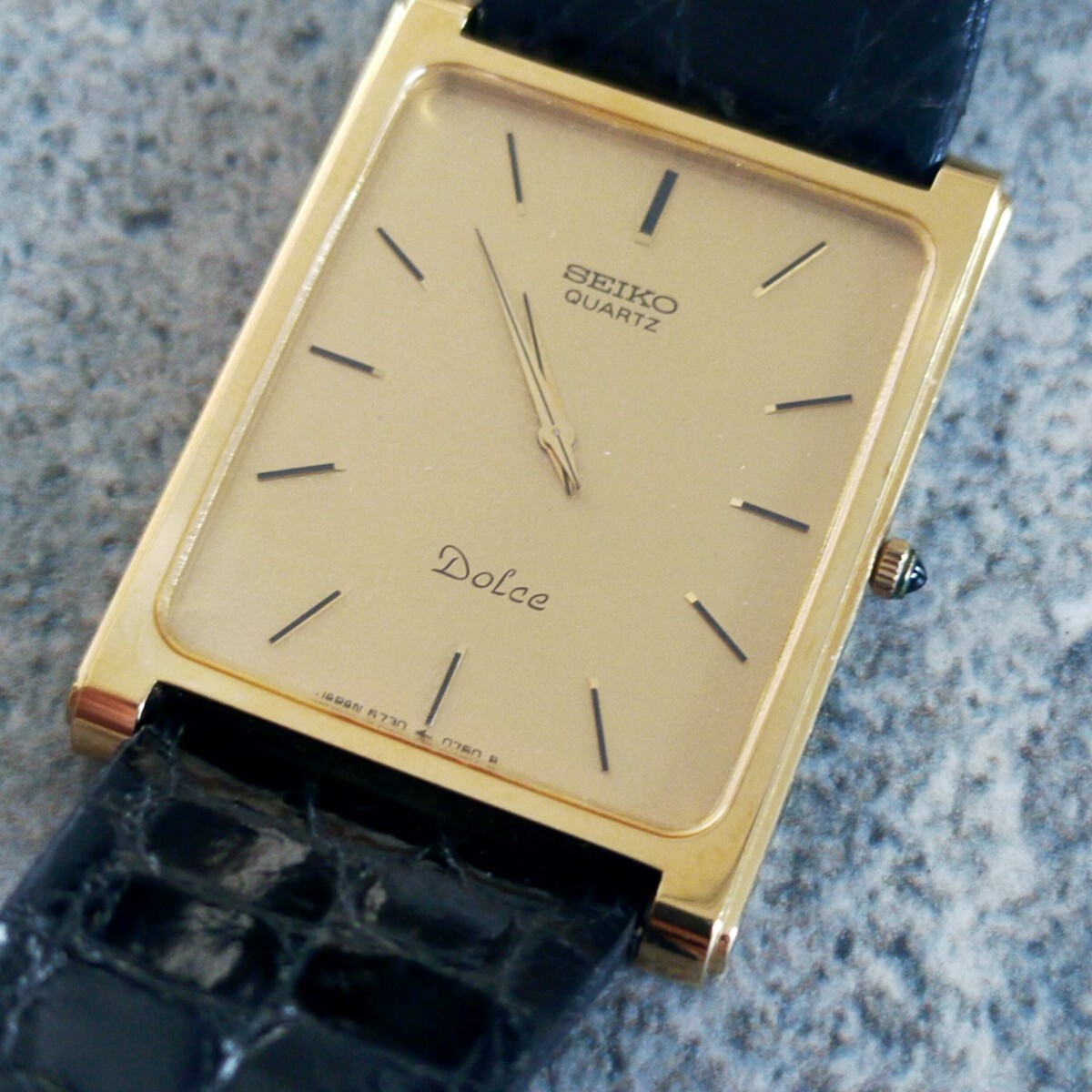 SEIKO DOLCE スクエア文字盤 柄文字盤 6730-5530 腕時計 SEIKO DOLCE スクエア文字盤 柄文字盤 6730-5530 腕時計