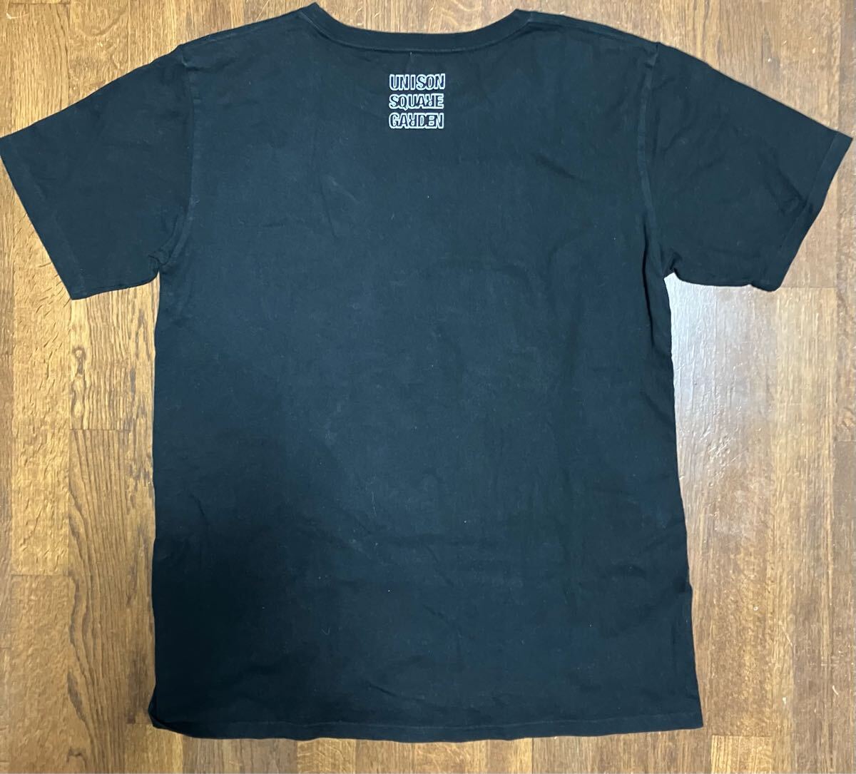 UNISON SQUARE GARDEN プログラム 15周年記念ロゴ TシャツL UNISON SQUARE GARDEN プログラム 15周年記念ロゴ TシャツL