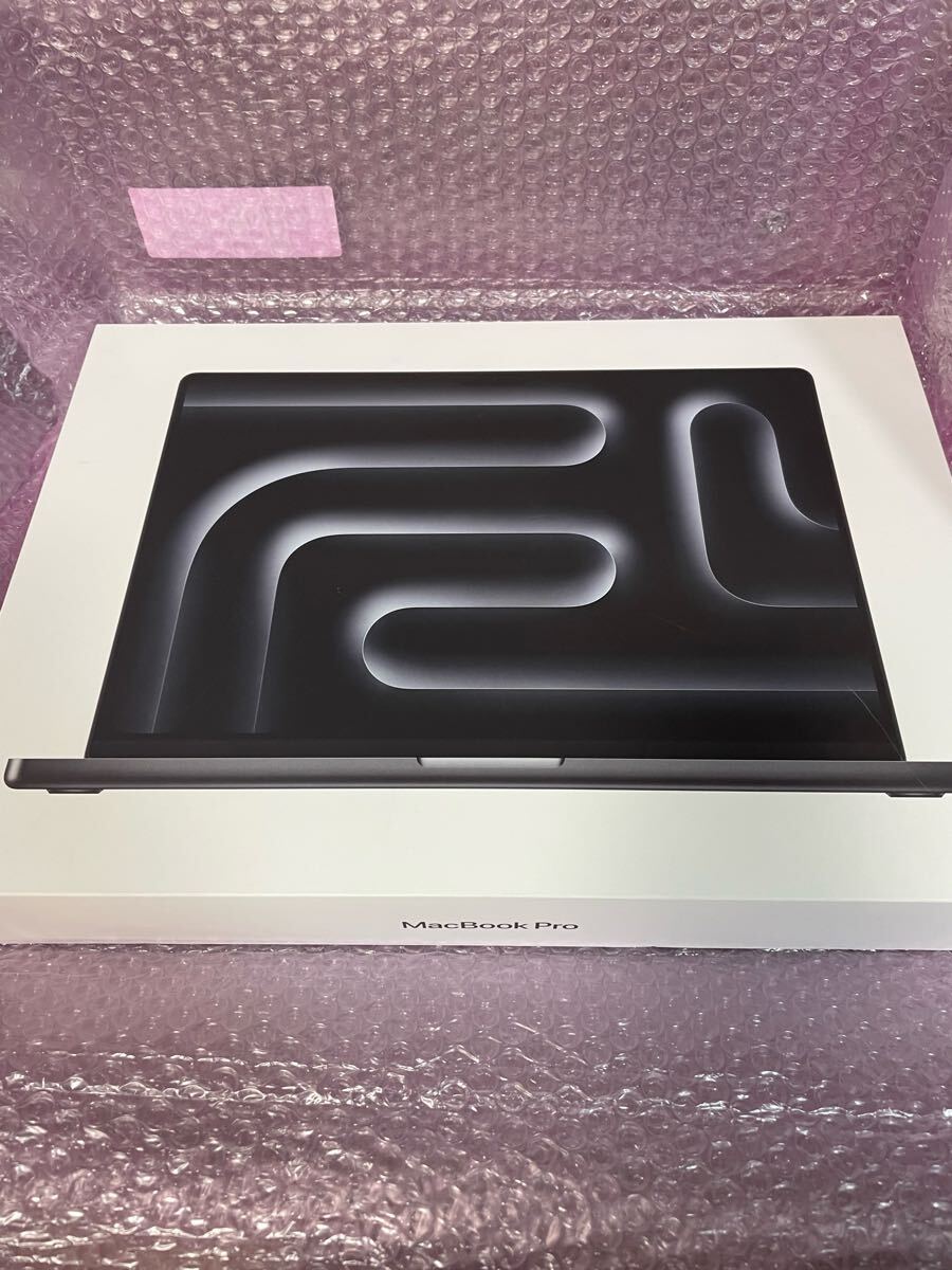 Apple(アップル) 16インチMacBook Pro: 12コアCPUと18コアGPU Apple(アップル) 16インチMacBook Pro: 12コアCPUと18コアGPU