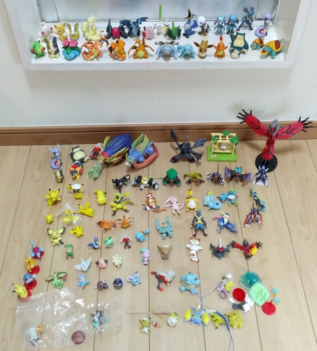 ポケモン モンコレフィギュアシリーズ約100体 食玩ピカチュウ ポケモン モンコレフィギュアシリーズ約100体 食玩ピカチュウ
