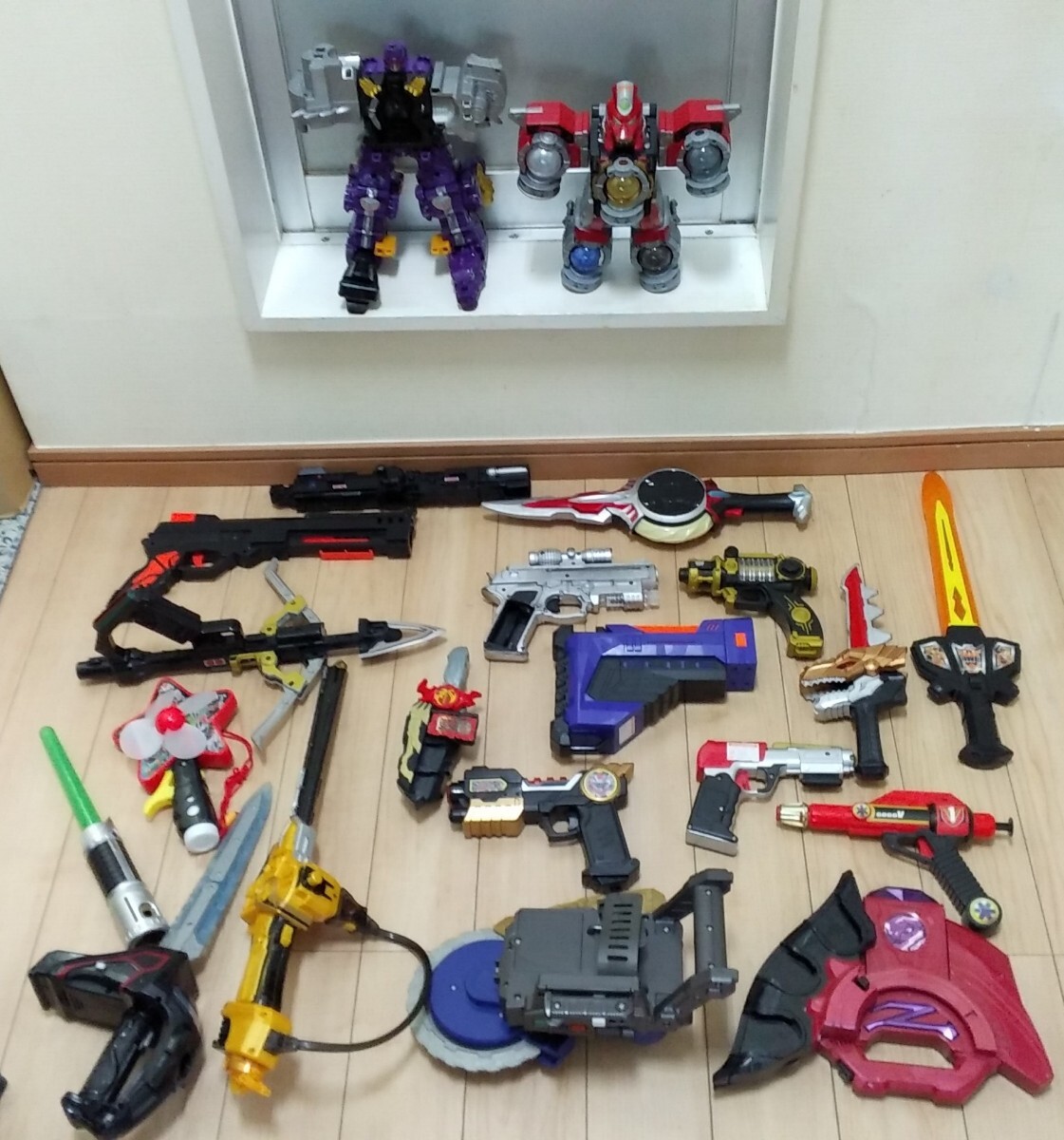 戦隊ヒーロー特撮年代色々約220点未チェック指人形フィギュア 戦隊ヒーロー特撮年代色々約220点未チェック指人形フィギュア